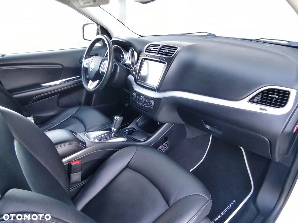 Fiat Freemont 2.0 Multijet 16V DPF Automatik Allrad My - 19