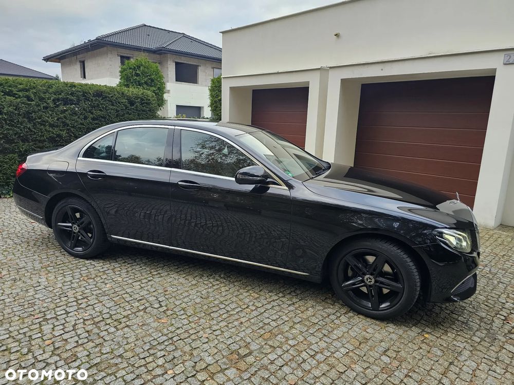 Mercedes-Benz Klasa E 200 9G-TRONIC - 3