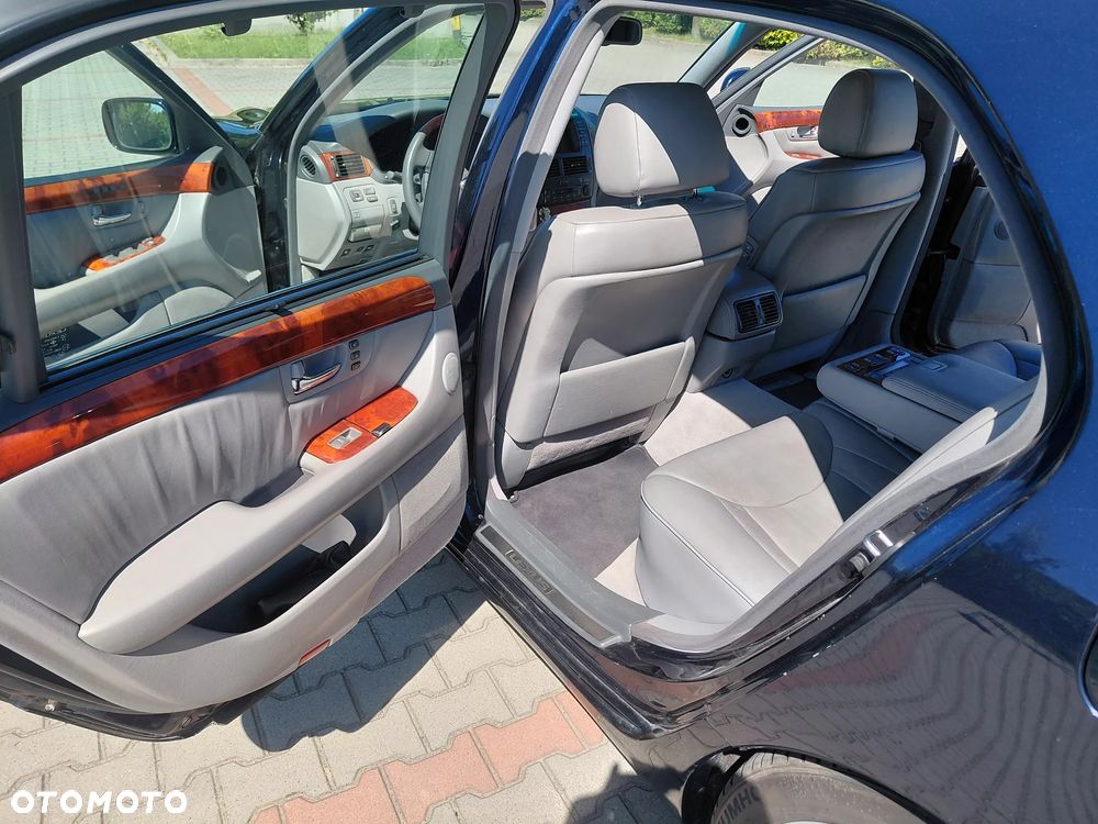 Lexus LS Prestige - 11