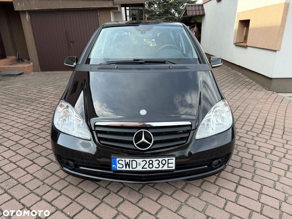 Mercedes-Benz Klasa A 150 Elegance Edition 10 - 39