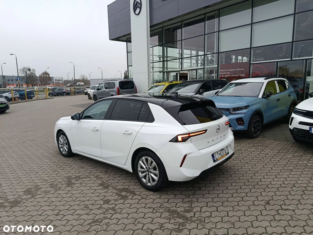 Opel Astra 1.2 T Business Edition S&S - 2