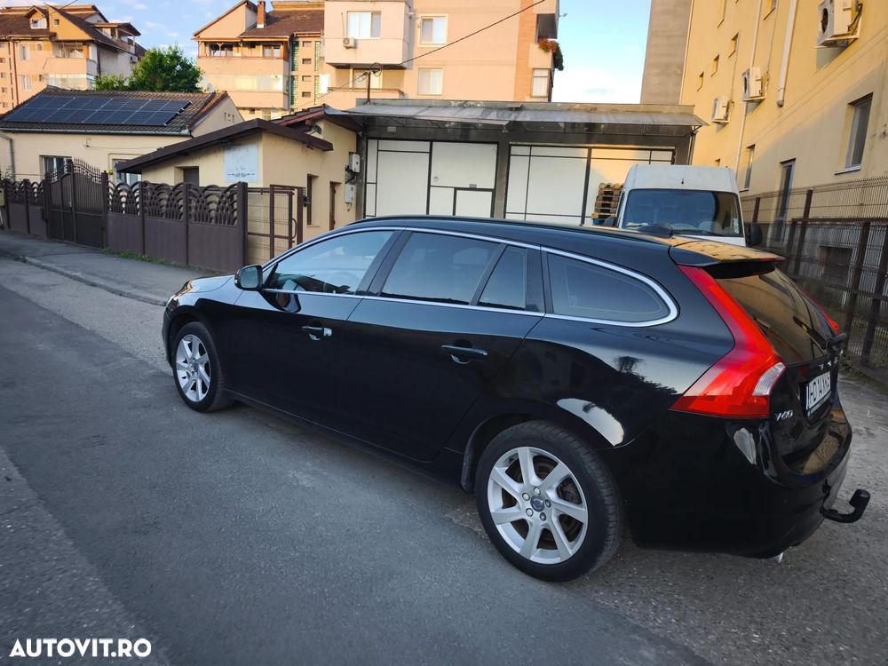 Volvo V60 D3 Geartronic Momentum - 7