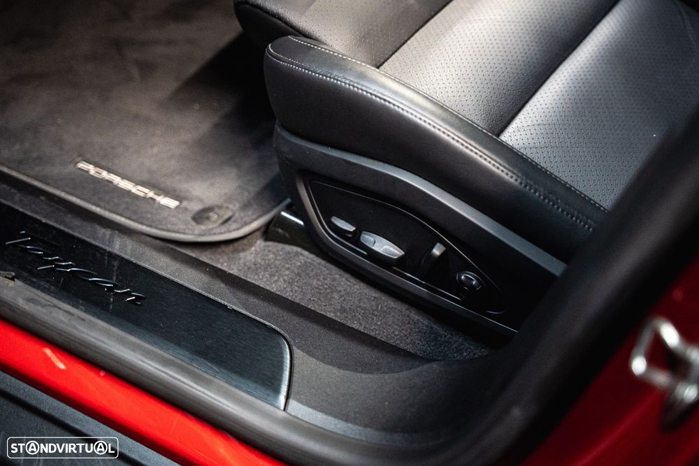 Porsche Taycan Bateria Performance Plus - 10