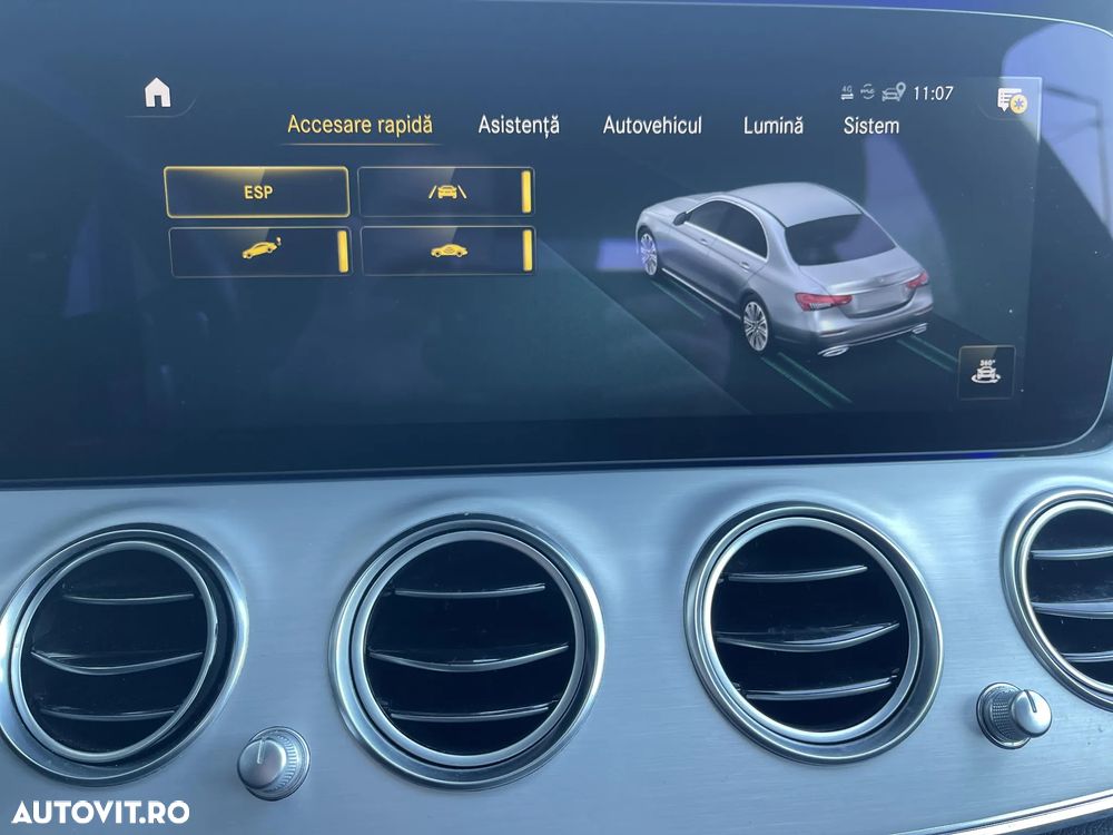 Mercedes-Benz E - 15