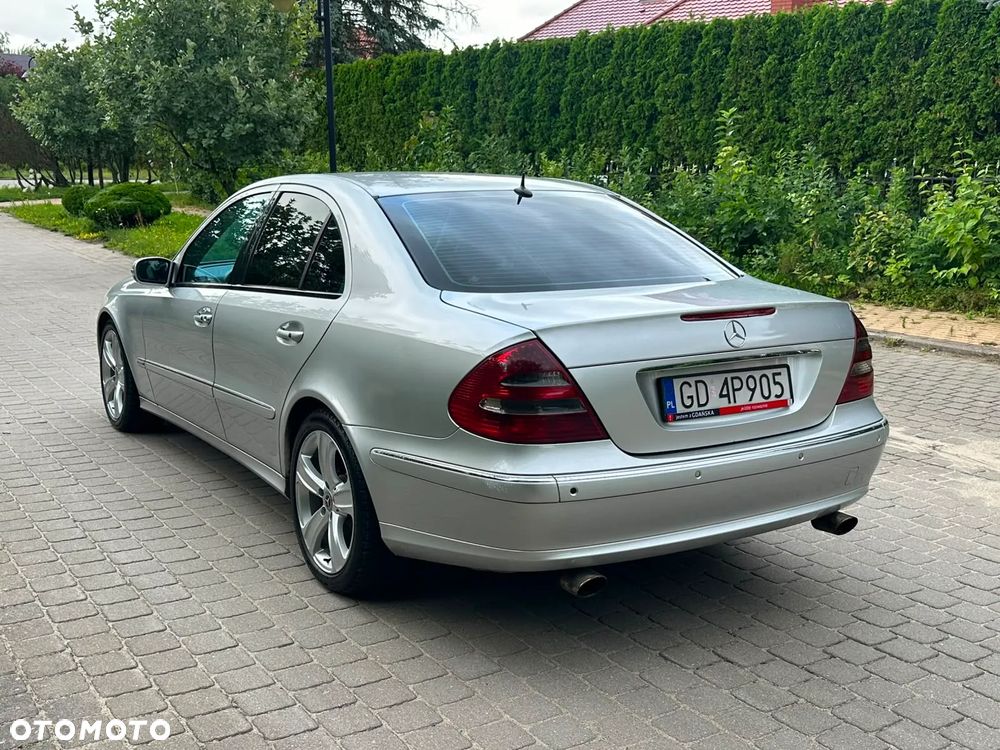 Mercedes-Benz Klasa E 320 CDI Avantgarde - 4