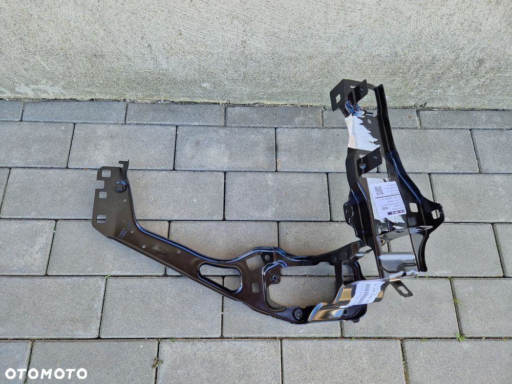 OKULAR, WSPORNIK, MOCOWANIE LAMPY PRZEDNIEJ BMW1 F40 BMW2 F44 2019-- NOWY ORYGINALNY - 2