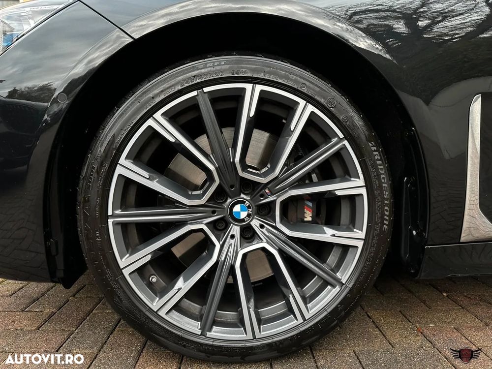 BMW Seria 7 730d xDrive MHEV - 15