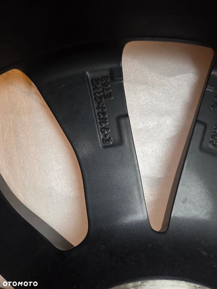 Felga Aluminiowa Audi A6 e-tron RS C9 21 Cali 85E601025AQ E- 9,1/2Jx21H2 ET 63 - 13