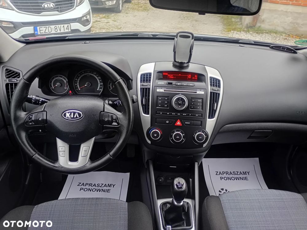 Kia Ceed - 5