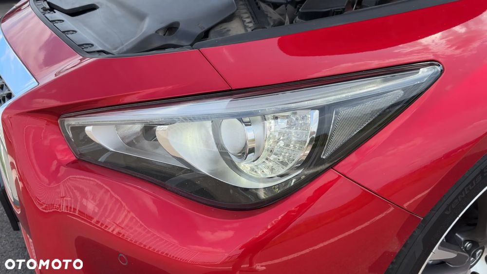 Infiniti Q50 Q50S Hybrid AWD Sport Tech - 33