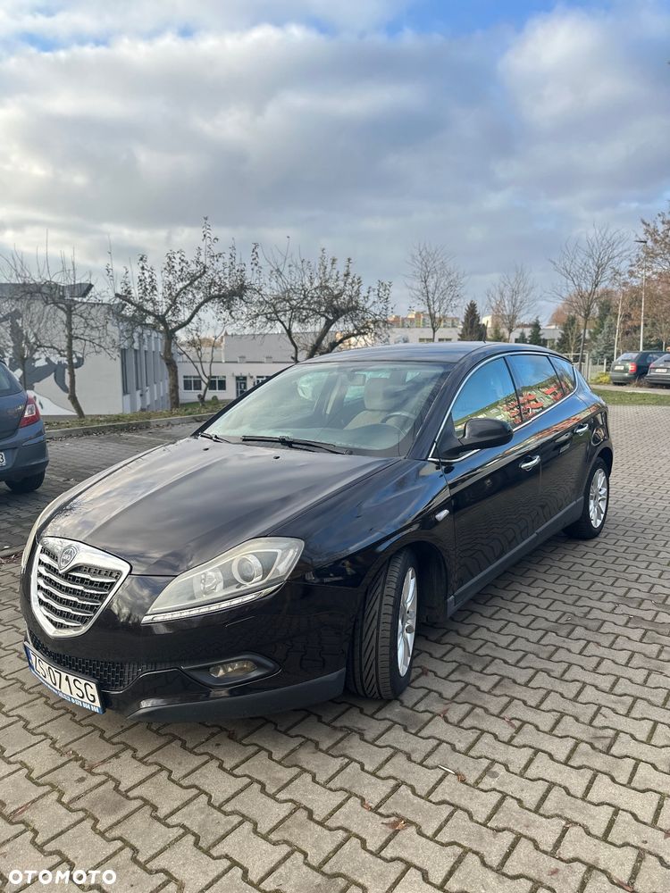 Lancia Delta 1.4 MultiAir Gold S&S - 14