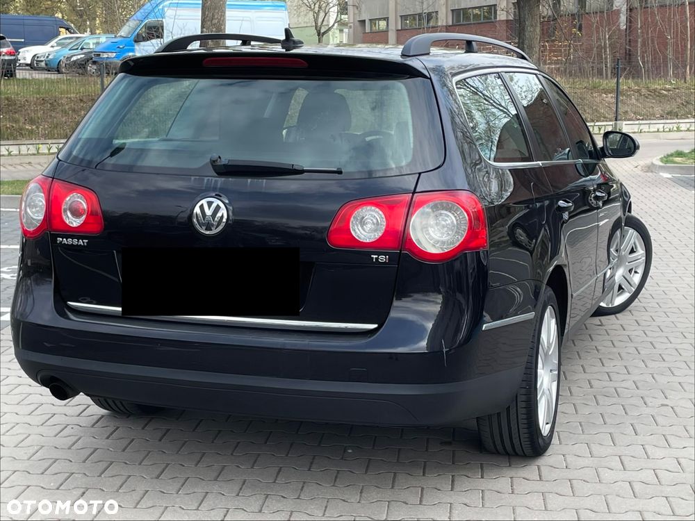 Volkswagen Passat - 6
