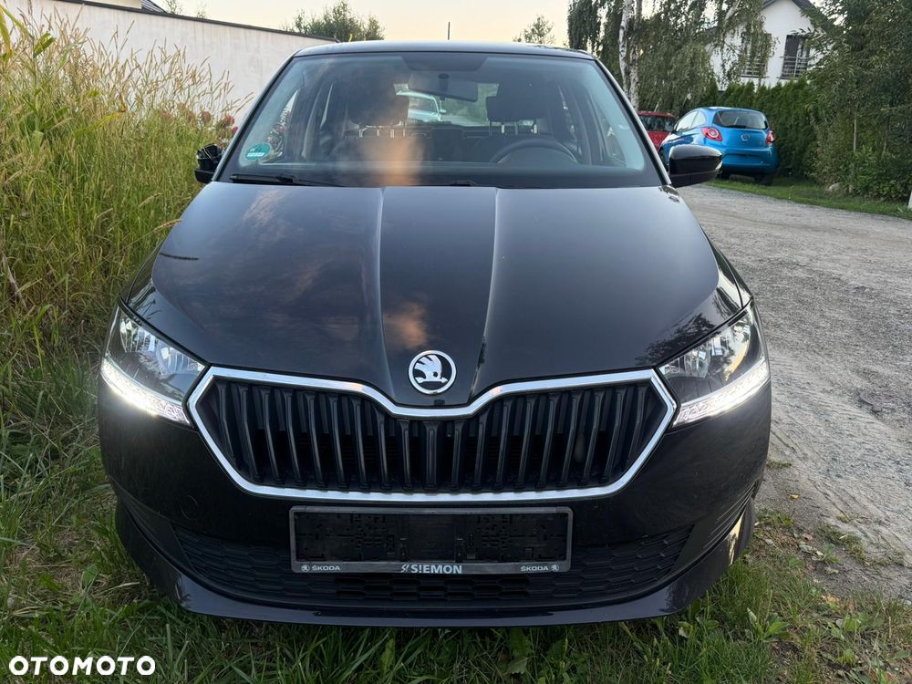 Skoda Fabia - 10