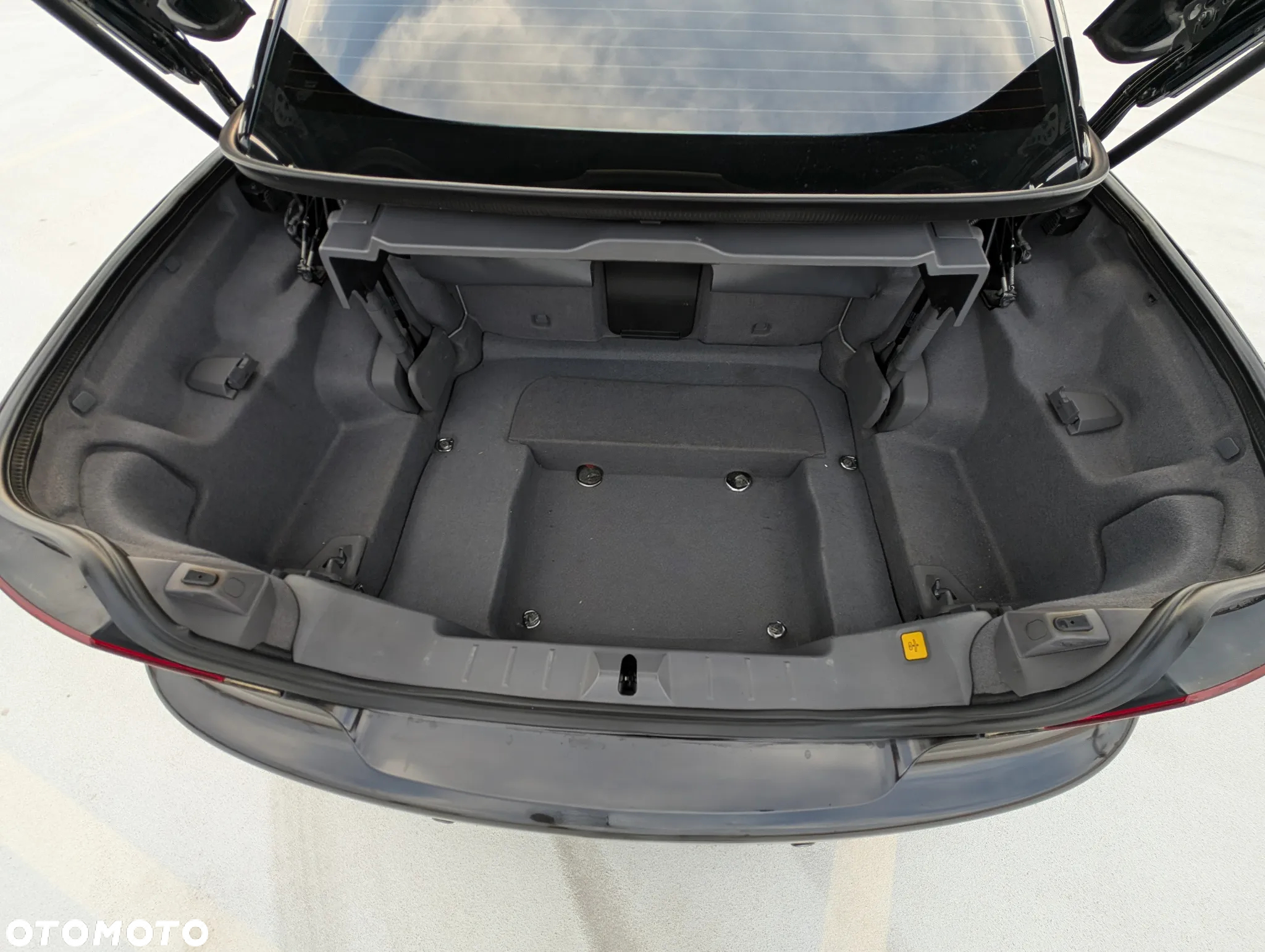 Volvo C70 D5 Summum - 34