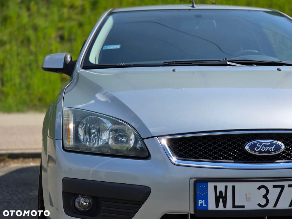 Ford Focus 1.8 Trend - 30