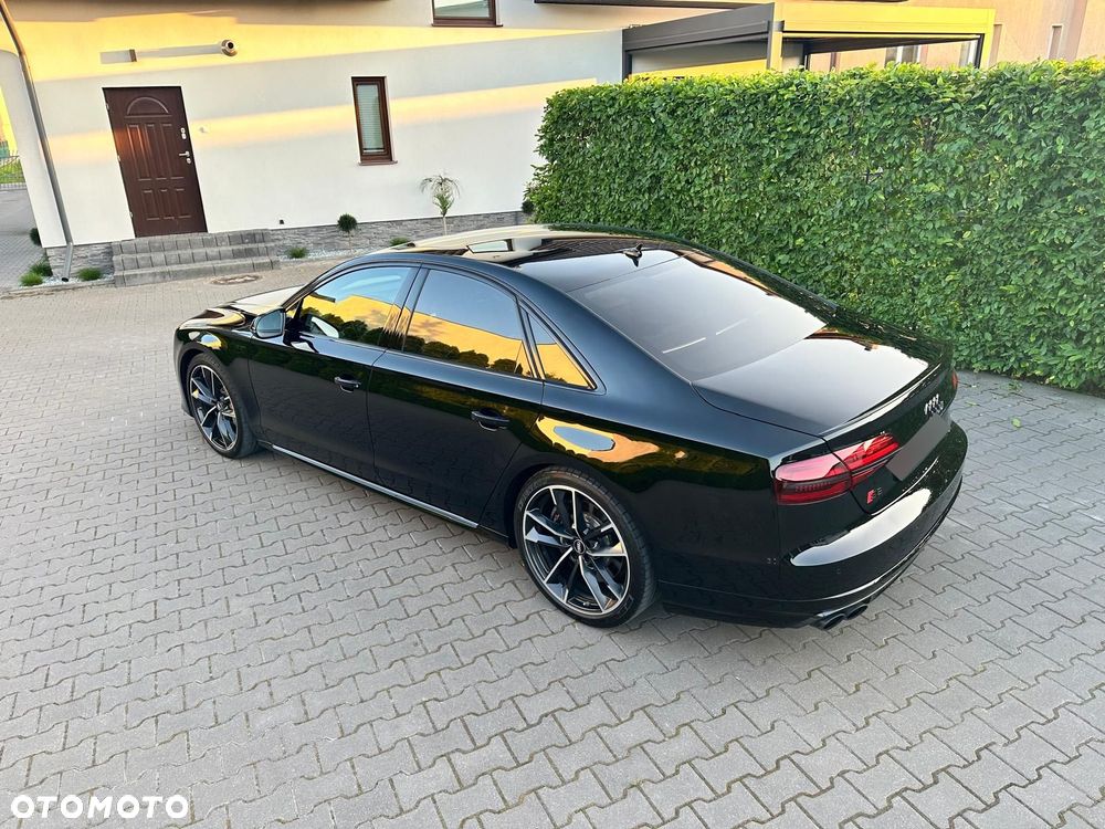 Audi S8 Plus 4.0 TFSI Quattro - 5
