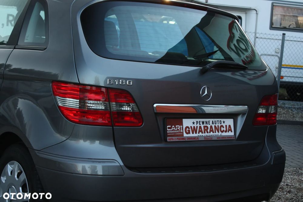 Mercedes-Benz Klasa B 180 - 13