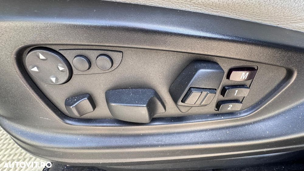 BMW X5 2012 — imagine 17