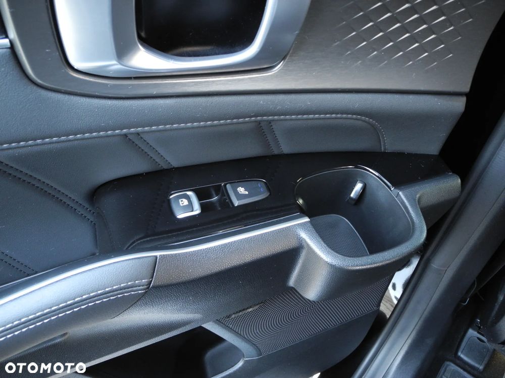 Kia Sorento - 27