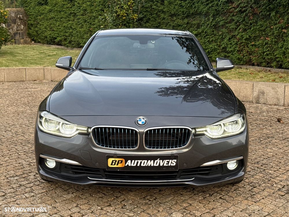BMW 330 - 48