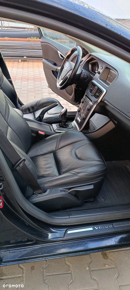 Volvo V40 - 14