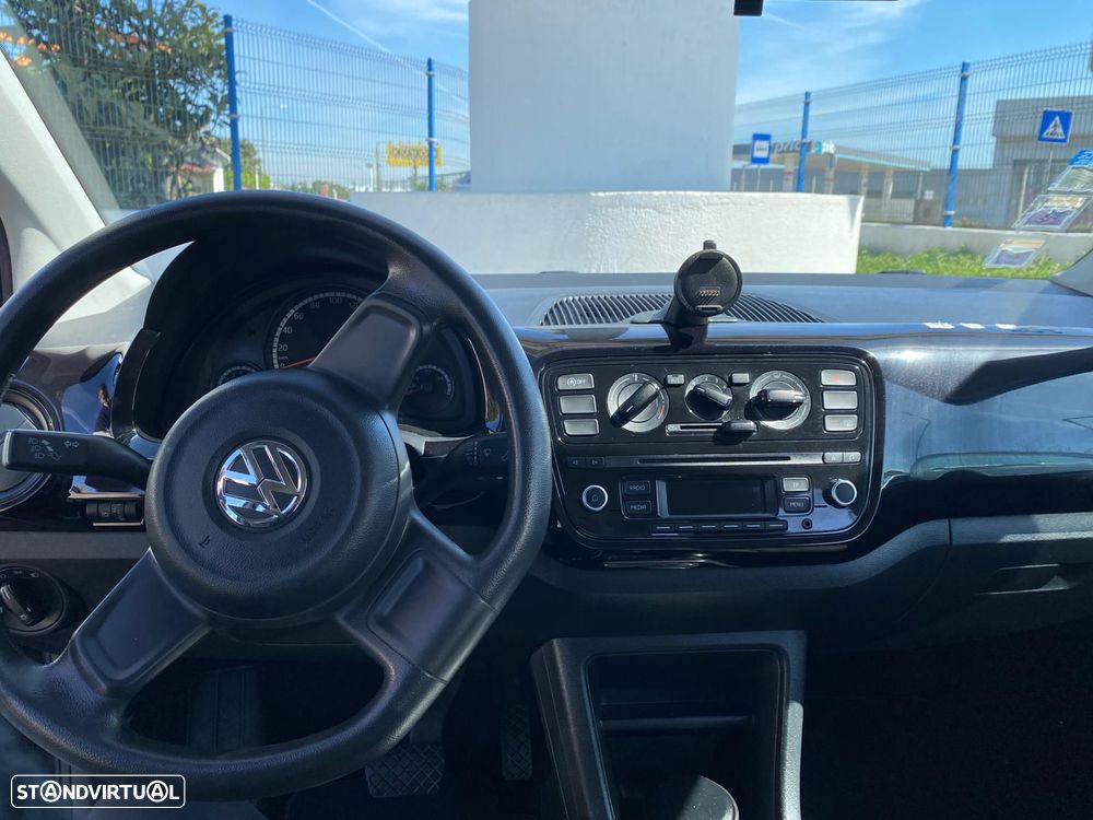 VW Up! 1.0 Move Auto - 12