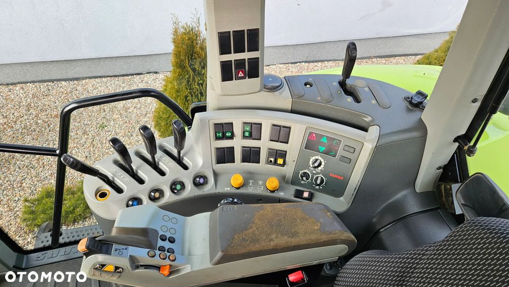 Claas Axion 840 - 31