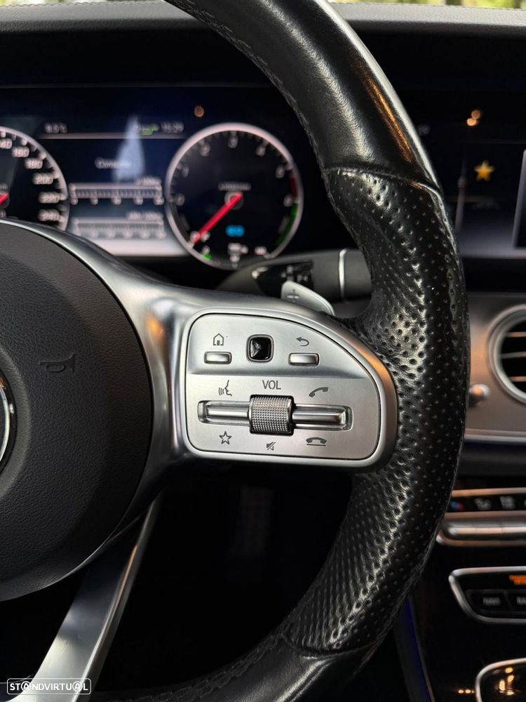 Mercedes-Benz E 300 de AMG Line - 17