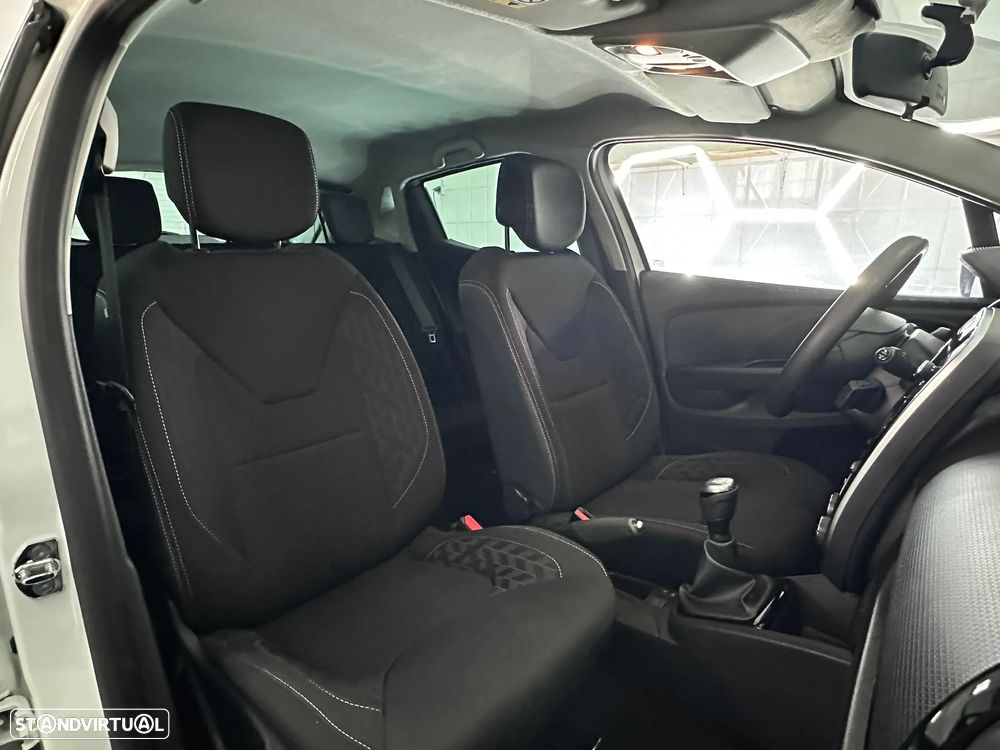 Renault Clio 1.5 dCi Limited EDition - 15