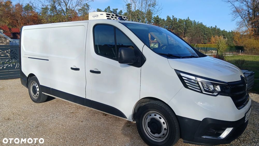 Renault TRAFIC - 1