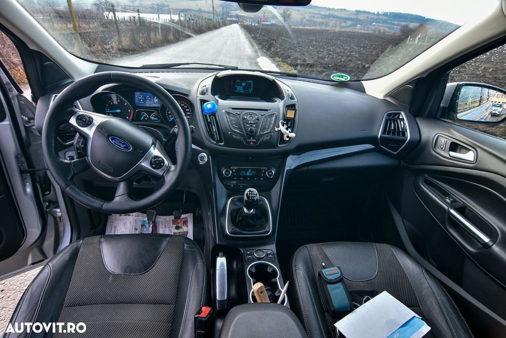 Ford Kuga 2.0 TDCi 2x4 SYNC - 5