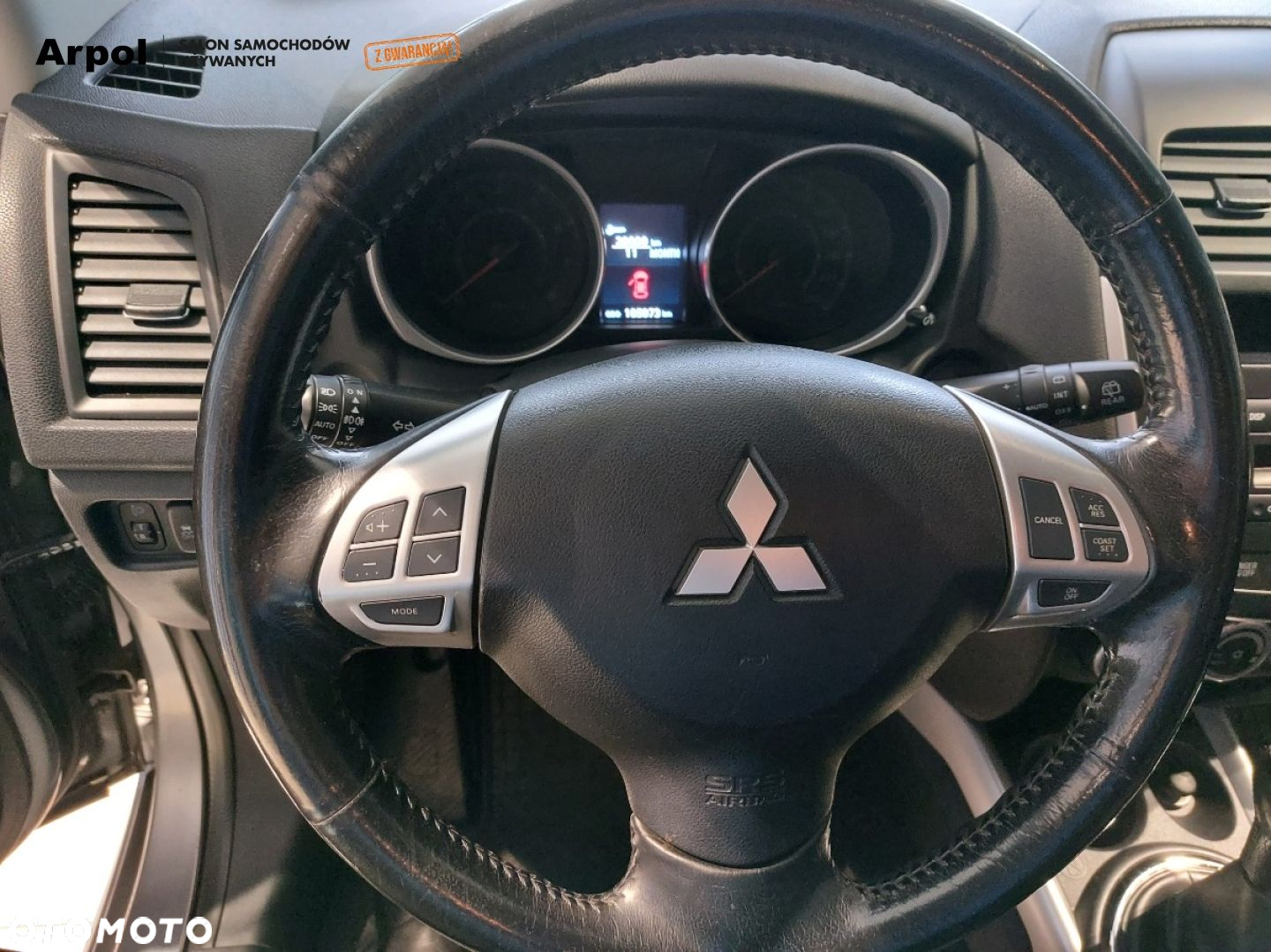 Mitsubishi ASX - 10