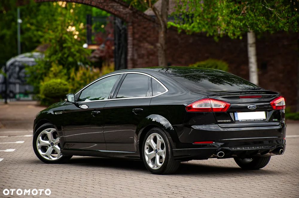 Ford Mondeo 2.0 EcoBoost Titanium S - 13