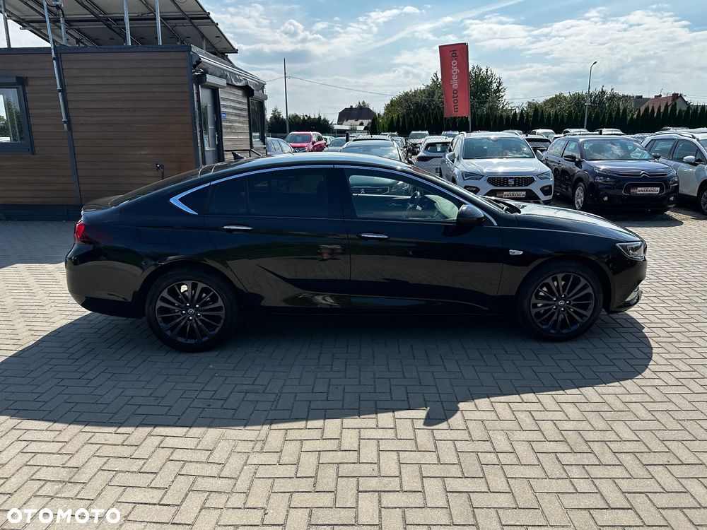 Opel Insignia - 37