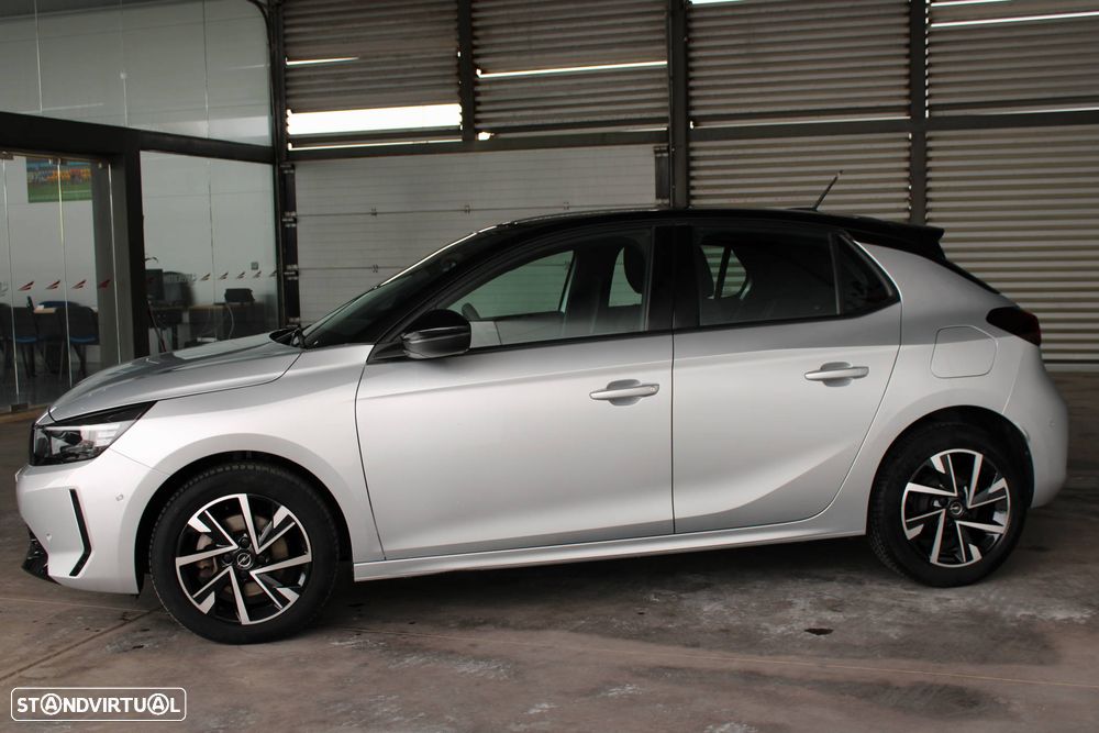 Opel Corsa 1.2 T GS - 3