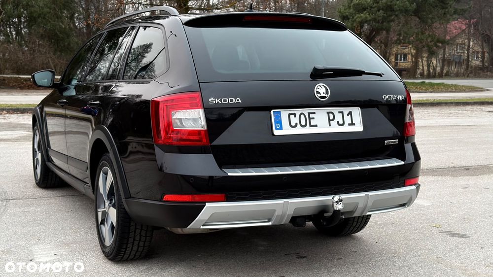 Skoda Octavia 2.0 TDI 4x4 DSG Scout - 9