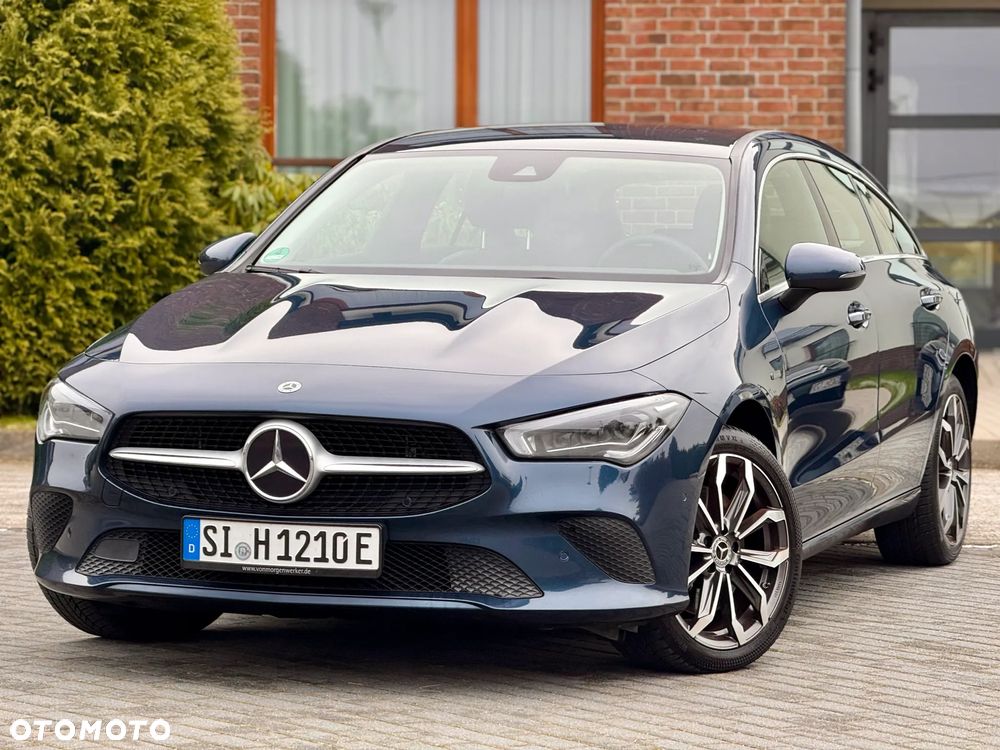 Mercedes-Benz CLA 250 e 8G-DCT Special Edition - 4