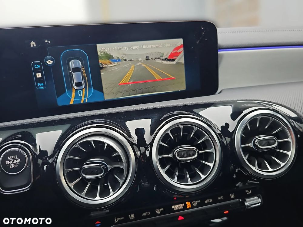 Mercedes-Benz CLA 250 e 8G-DCT AMG Line Advanced Plus - 19