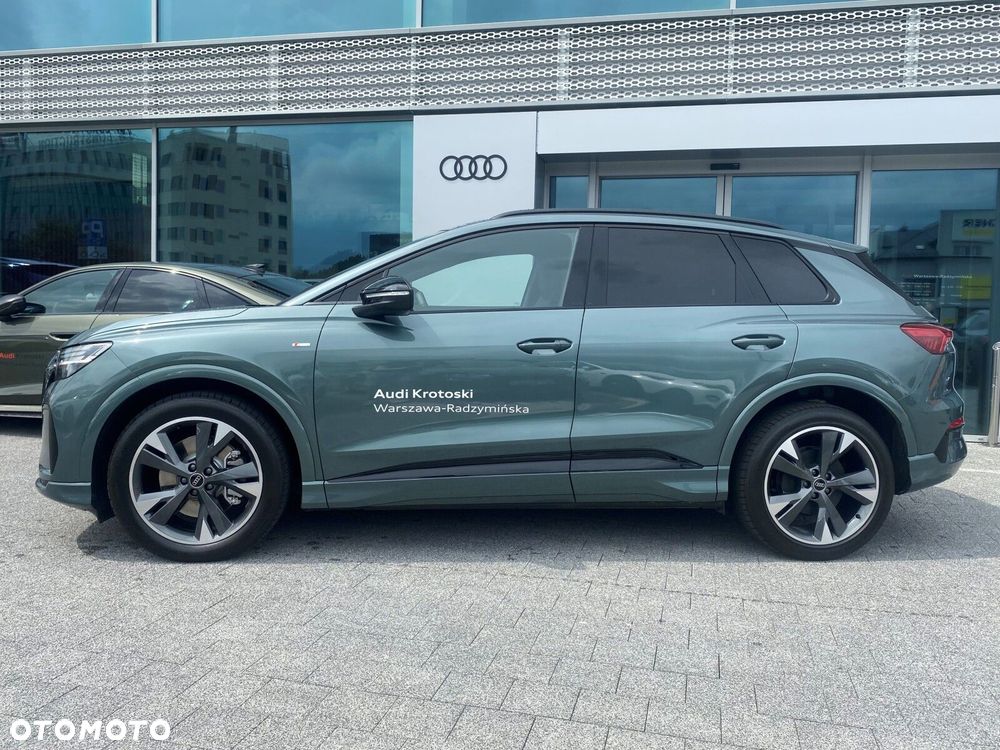 Audi Q4 e-tron - 4