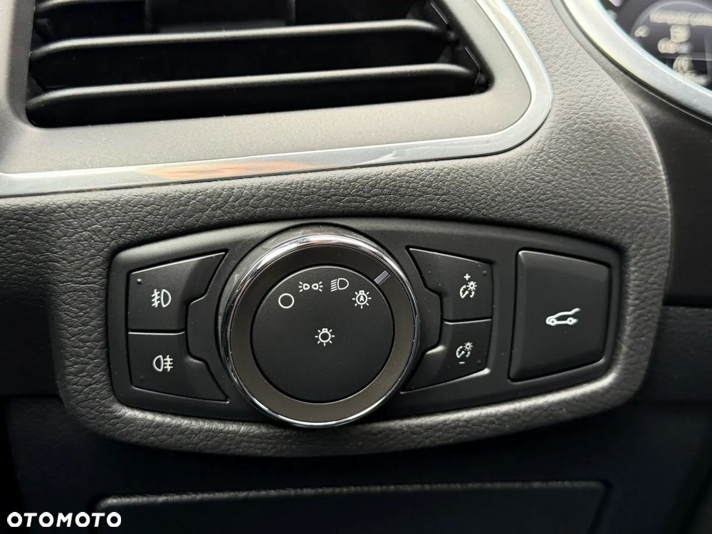 Ford S-Max 2.0 EcoBlue ST-LINE - 33