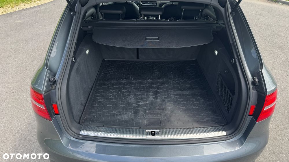 Audi A4 Avant 2.0 TDI DPF Attraction - 10