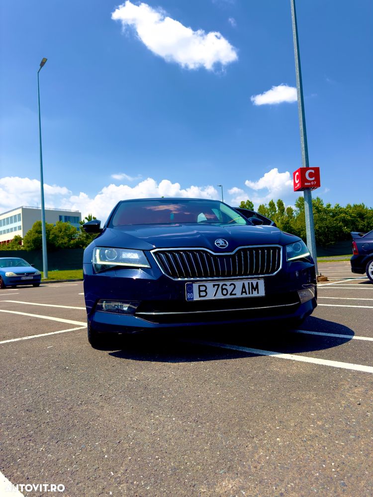 Skoda Superb 2.0 TDI DSG 4X4 Ambition - 1