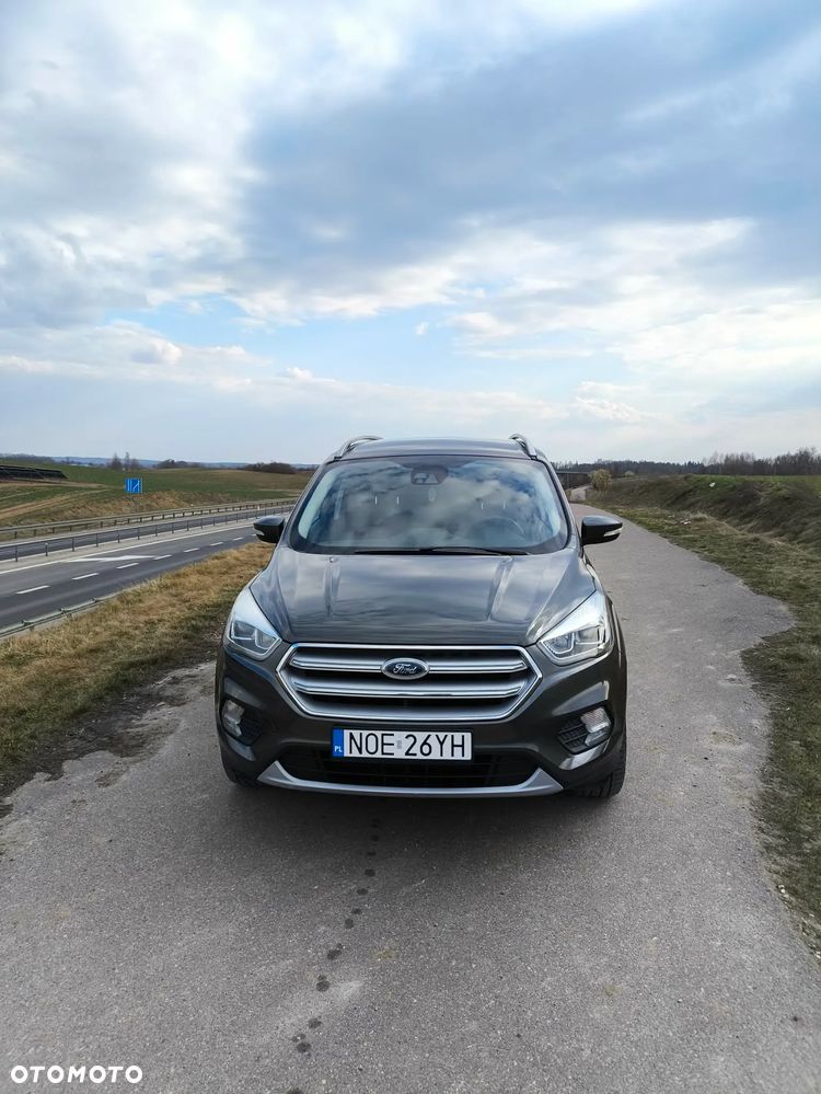 Ford Kuga - 9