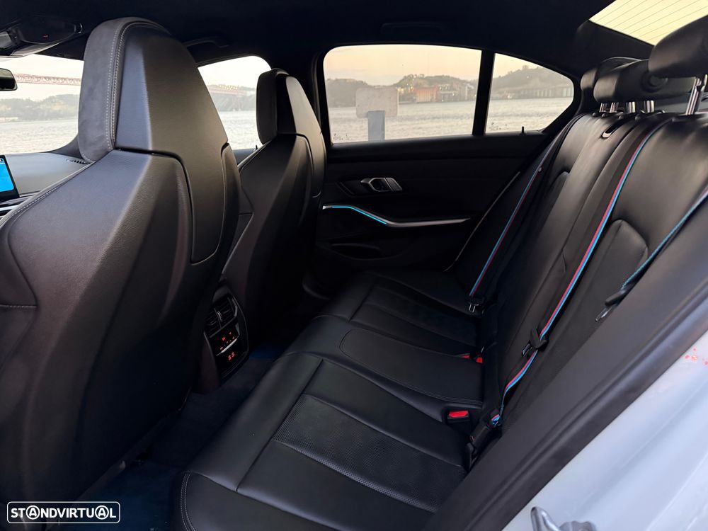 BMW M3 Competition M xDrive - 55