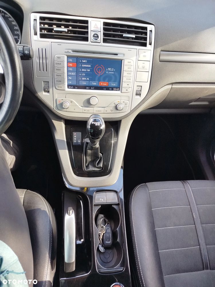 Ford Kuga 2.0 TDCi 4x4 Titanium - 10