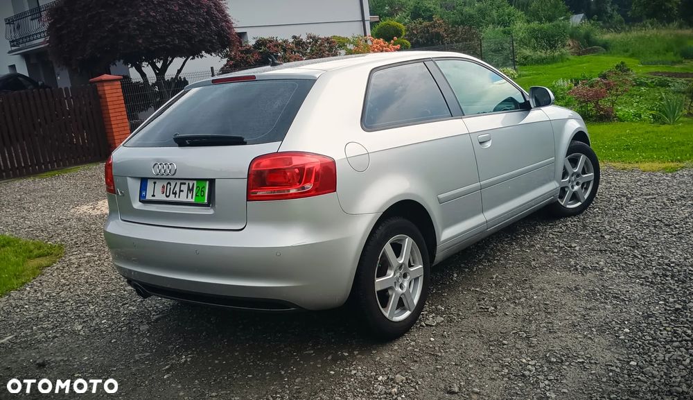 Audi A3 3-drzwiowe 1.6 S line Sportpaket (plus) - 14