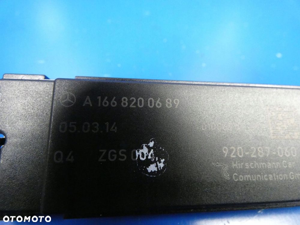 MERCEDES B W246 A W176 CLA W117 WZMACNIACZ ANTENY RADIA - 2