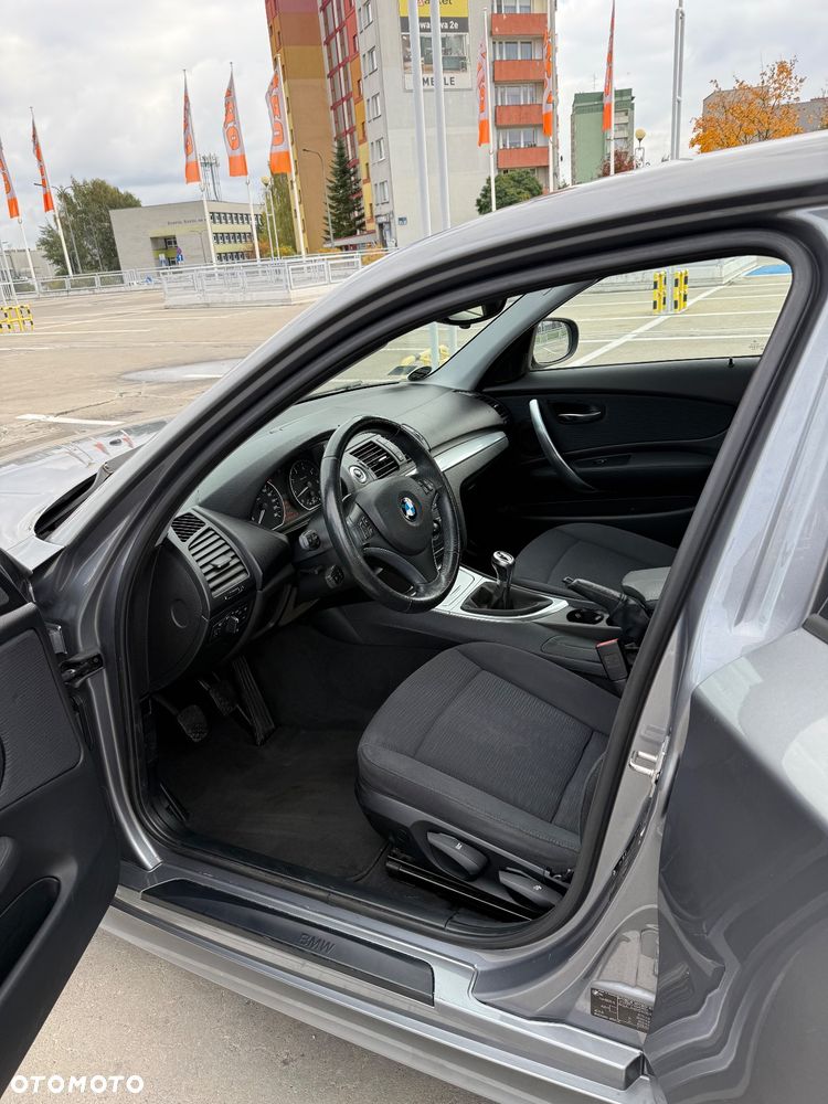 BMW Seria 1 116i - 9