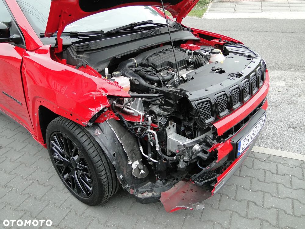 Jeep Compass 1.5 T4 mHEV High Altitude FWD S&S DCT - 39