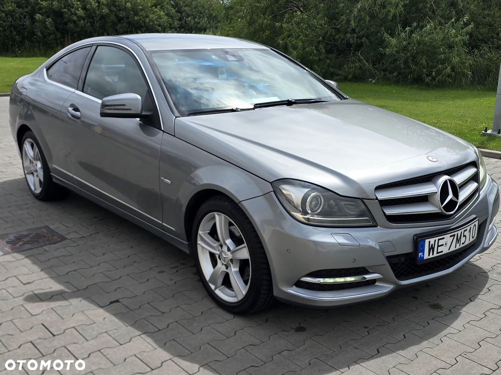Mercedes-Benz Klasa C 250 CGI BlueEff - 4